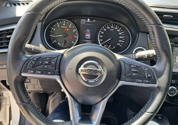 Nissan Qashqai cena 66800 przebieg: 80000, rok produkcji 2018 z Lublin małe 379